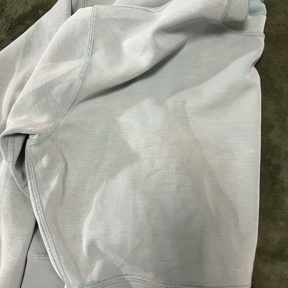 Lululemon Athletica Gray Sweatshirt - Picture 3 of 3